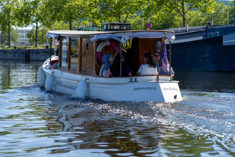 Antwerp: Old Port classic Boat Tour with Coffee + Croissant