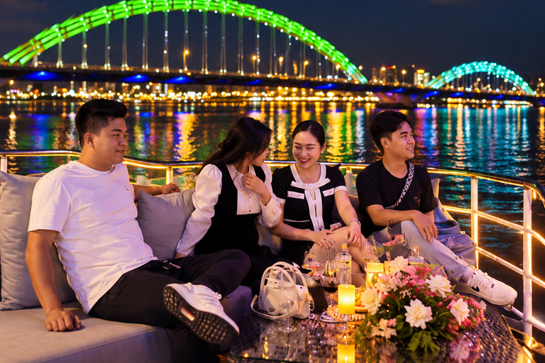Da Nang: Han River Dinner Cruise with Private Table Options Upper-Deck Dinner — River & City Views