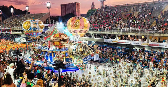 Karnevals-Samba-Schulparade in Rio de Janeiro