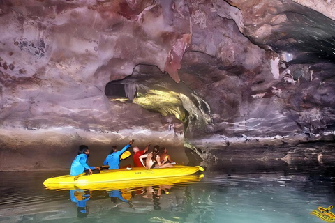 Phuket : Phang Nga, Hong et les îles James Bond en grand bateauExcursion d&#039;une journée en bateau dans la baie de Phang Nga