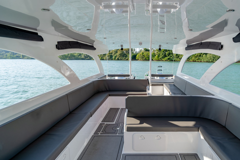 Phuket: Phi Phi Islands Premium Catamaran Tour Max 28 pax
