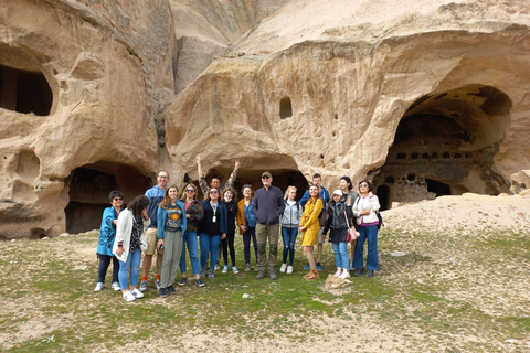 Visite verte de la Cappadoce Ville souterraine et monastère de SelimeCappadoce Green tour Ville souterraine et monastère de Selime