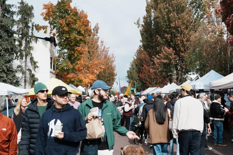Seattle: Ballard Farmers Market Food & Nordic History Tour