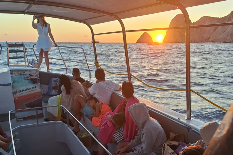 Zakynthos: Turtle Spotting, Marathonísi & Keri Caves Cruise