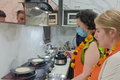 Delhi: indyjskie gotowanie z posiłkiem i wizytą na targuLekcja gotowania wegetariańskiego z posiłkiem i wizytą na targu