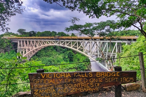 Chutes Victoria : Vue sur les chutes et le pont historiqueChutes Victoria : L'expérience du pont
