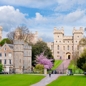 London: Windsor Castle, Stonehenge & Bath Ganztagestour