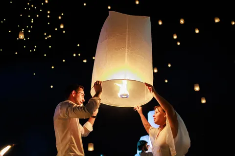 Festival das Lanternas do Céu de Chiang Mai 2025