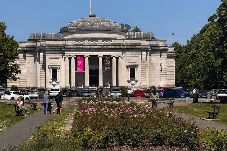 Liverpool: Chester & Port Sunlight Private Guided Tour