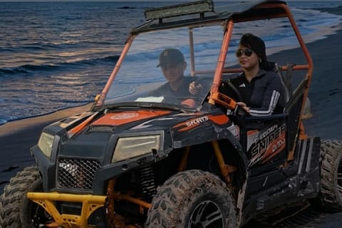 Gianyar Beach: Sunset Buggy Car Ride - Image 2