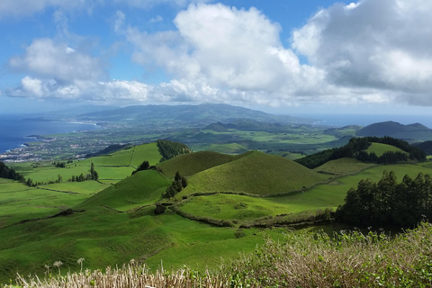 ALLE CRUISES - Rondvaart Sete Cidades Groene & Blauwe MerenNORWEGIAN SKY 29 oktober 2024 - Groepsrondleiding 9.00 uur.