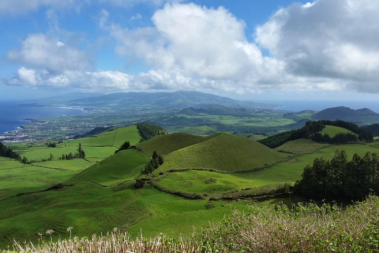 ALL CRUISES - Shore Tour Sete Cidades Green &amp; Blue LakesNORWEGIAN SKY Oct 29th, Group Tour