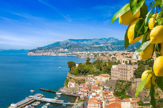 From Naples: Premium Tour of Sorrento, Positano, Amalfi