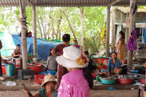 Hue: Thanh Toan Village och det lokala livet Tur med scooter