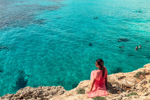 Sliema: Comino, Crystal Lagoon & Blue Lagoon Cruise w/ Lunch Including Transportation