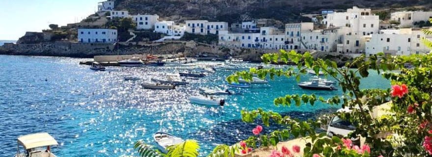 Favignana : Excursion en bateau, détente, plaisir, chouchoutage