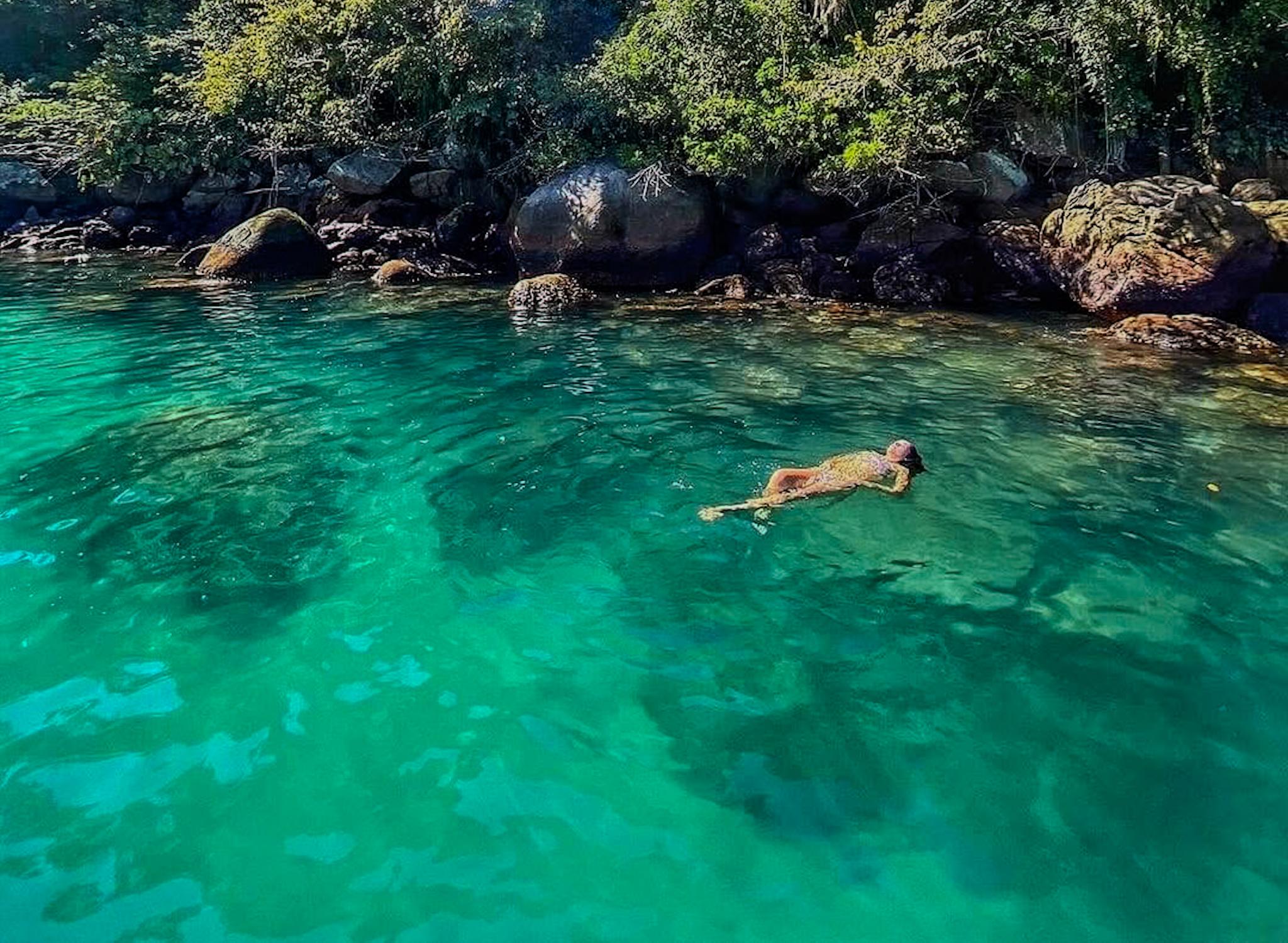 Paraty: Premium-Boot mit Rutsche, Blauer Lagune und mehr