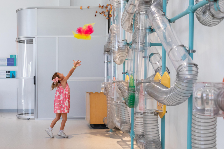 Dubai: OliOli® Children Museum Admission 3-Hour Full Access 1child/infant ticket includes 1free adult