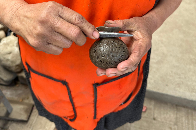 Oaxaca: Monte Alban, Alebrije Workshop, and Black Pottery