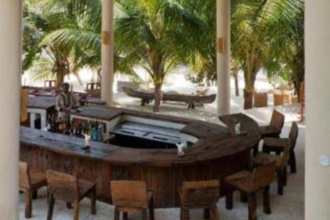 Mombasa: Rooftop Massage, Swahili Song, and Meal