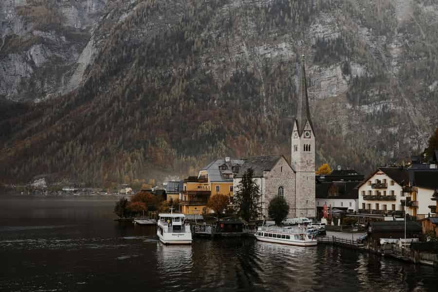 Ab Wien: Ganztagestour Hallstatt und Salzburg mit Guide