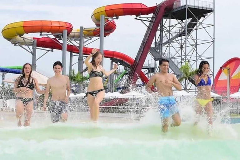 Veracruz: Entrance to the Inbursa Aquatic Park