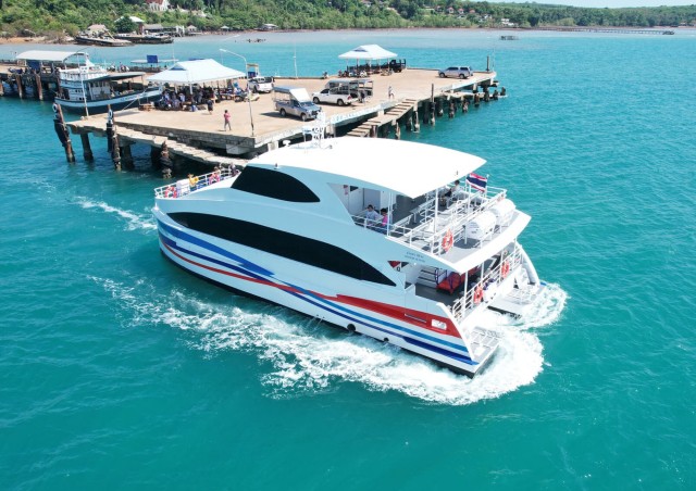 Koh Kood: Bus and Catamaran Transfer from Pattaya