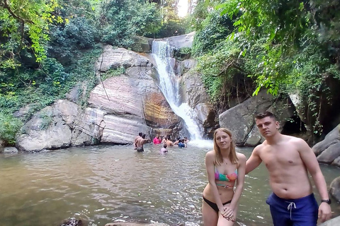 ELLA Lipton Seat Tea Test & Pluck 9Arch, Waterfalls, & Food Lipton's Seat, Little Adam Peak, 9 Arch, Ravana Waterfalls