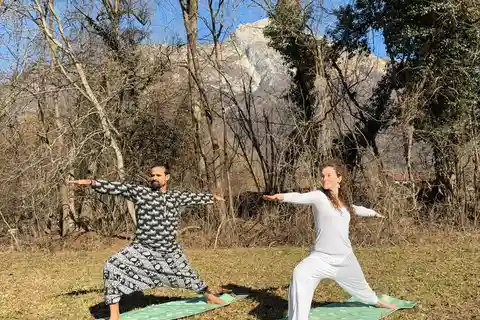 Belluno: Yoga Class in the Dolomiti Mountains
