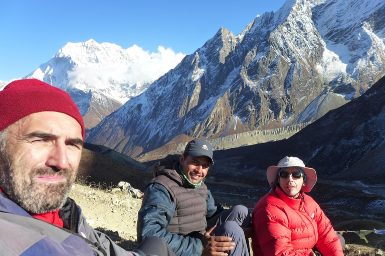 Kathmandu: Mt. Manaslu 19-Day Trek