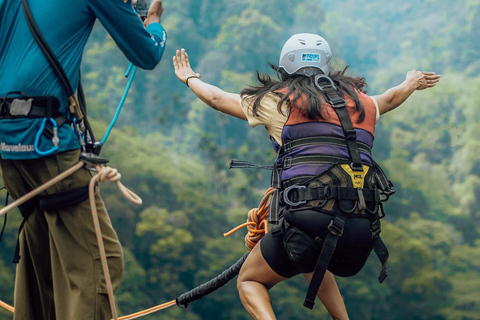 From Kandy: Lakshapana Waterfall Bungee Jump with Pickup