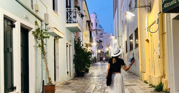 Kalamata: Tour mit historischem Klatsch und Tratsch