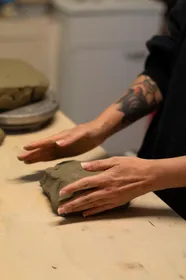 Foligno: Lehm-Workshop, entdecke dein Totemtier + Verkostung