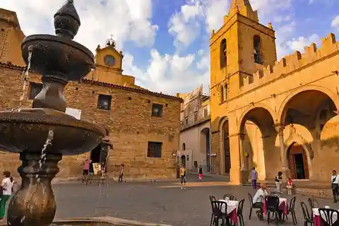 Da Cefalù: borghi siciliani autentici e happy hour
