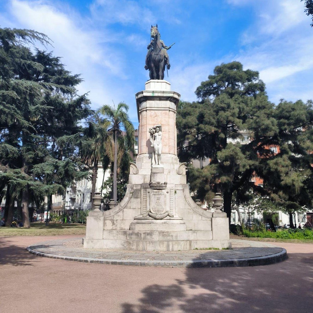 Colagem de mídia