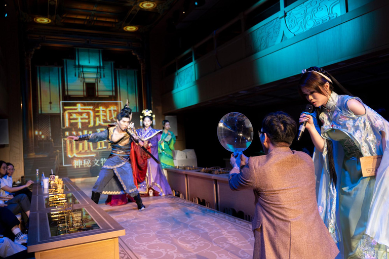 Guangzhou: Jixiang Fang Cruise – A Floating Nanyue Palace Level 1, Front Row VIP-Adult Ticket