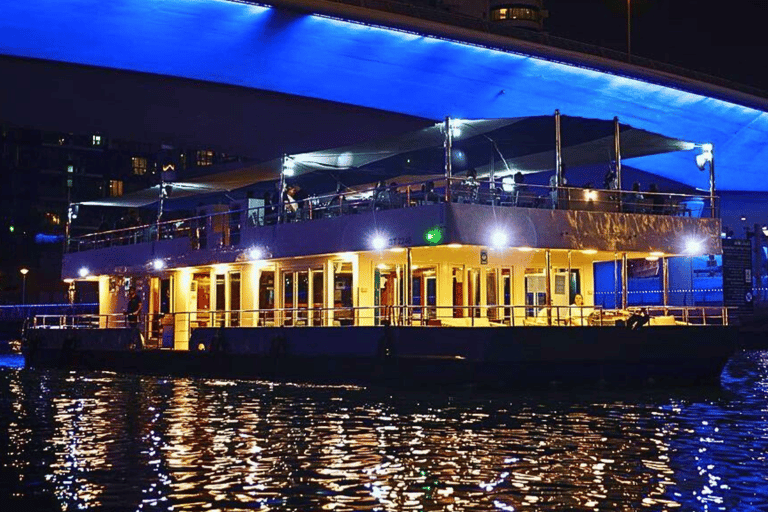 Dubai: Marina Premium Dinner Cruise with Unlimited Drinks Upper Deck without transfers