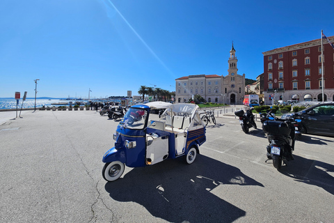Split: Fully Recorded 360° Tuk Tuk Experience