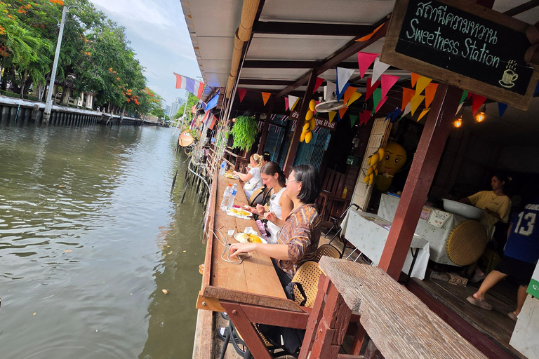 Bangkok: Hidden Gems Bike Tour to Street Food