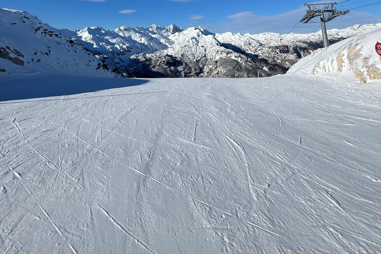From Ljubljana/Bled: Winter Bohinj & Kranjska Gora Day Trip From Bled — Pickup at your accommodation