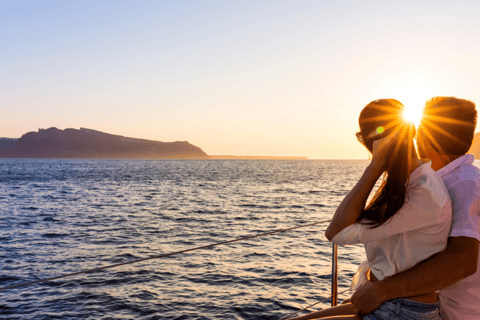 Aqaba: Celebra um momento especial num barco privado, mar vermelho