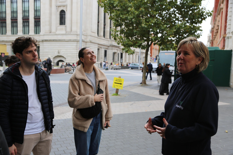 London: Natural History Museum Express Tour & Audio App