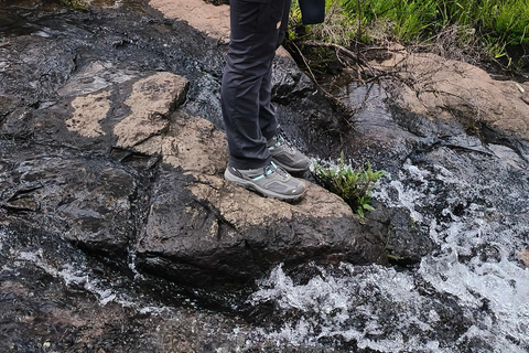 Johannesburg: Drakensberg Sentinel Peak Hike & Hotel Stay