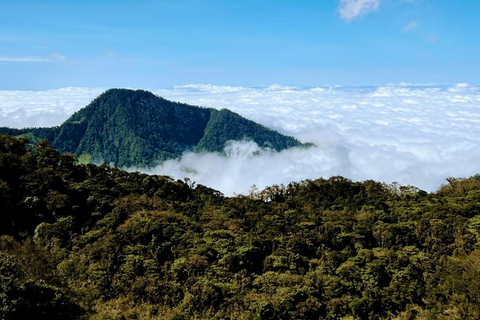 Cartago: Turrialba Volcano Sunrise Tour, Stargazing, & Coffee Experience Cartago: Turrialba Volcano Sunrise Tour, Stargazing, and Coffee Experience