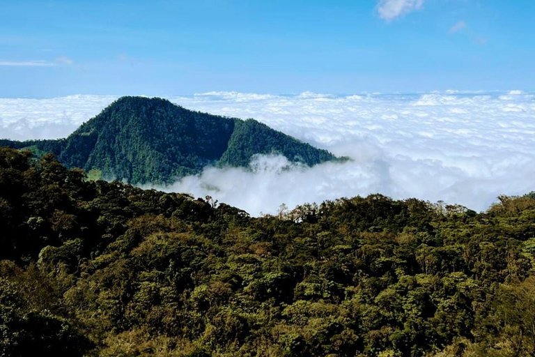 Cartago: Turrialba Volcano Sunrise Tour, Stargazing, & Coffee Experience Cartago: Turrialba Volcano Sunrise Tour, Stargazing, and Coffee Experience