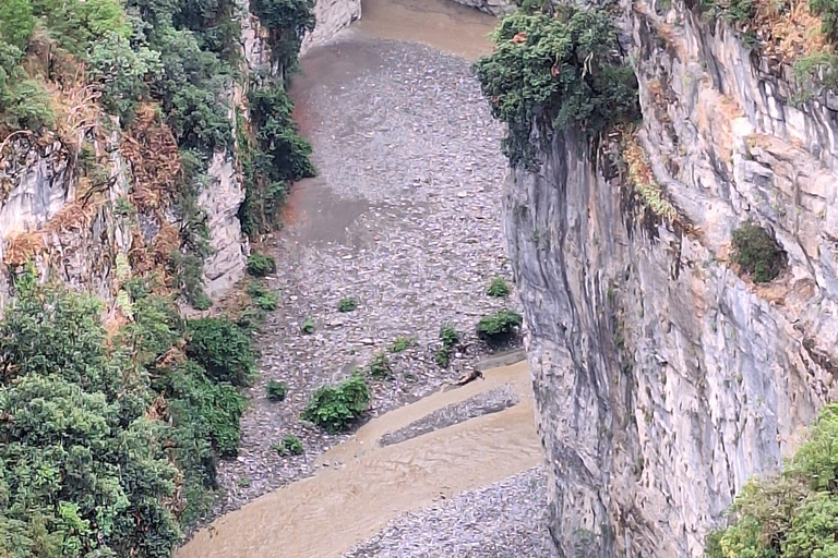Tirana: Berat, Bogova Waterfall & Osumi Canyon Jeep Tour
