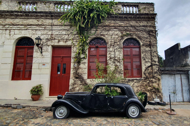 Stadtrundfahrt in Colonia del Sacramento: Auf den Spuren der Geschichte