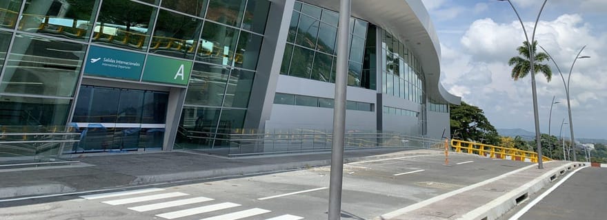 Transfer particular do Aeroporto de Pereira: ida/volta de Salento