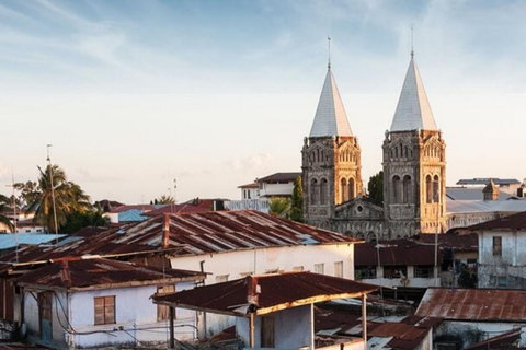 ZANZIBAR: Toup 4 bästa attraktionerna i Zanzibar guidad turPrivat tur utan upphämtning från hotell