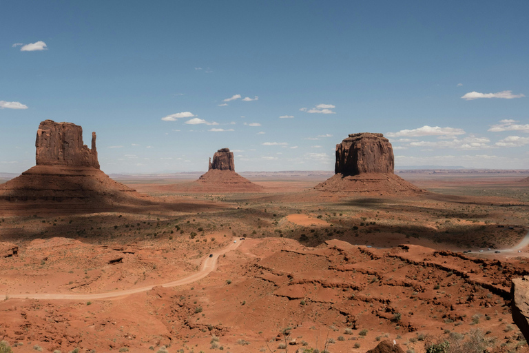 Monument Valley: Scenic Loop Drive Tour with Navajo Guide Monument Valley Loop Drive Tour 1.5 Hour Duration